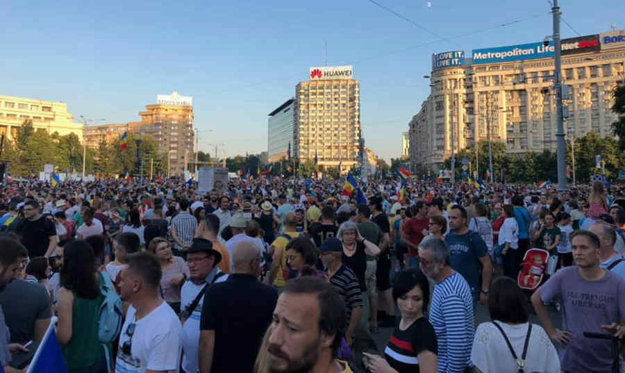 Parlamentul Galactic a fost aruncat în aer