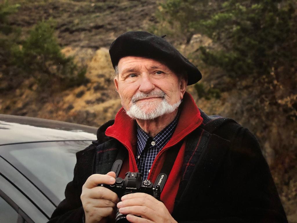 In memoriam -Vernisaj Sorin Radu, fotograful Regelui