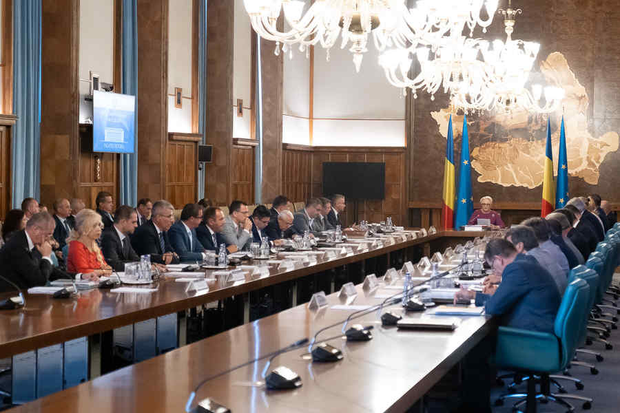 Teodorovici, tranșant: „Voi insista”