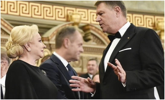 Guvernul finanţează reviste care-l preamăresc pe Iohannis