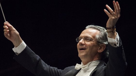 Premieră absolută în România: Moise și Aron