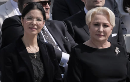 Birchall, atac cu broșa