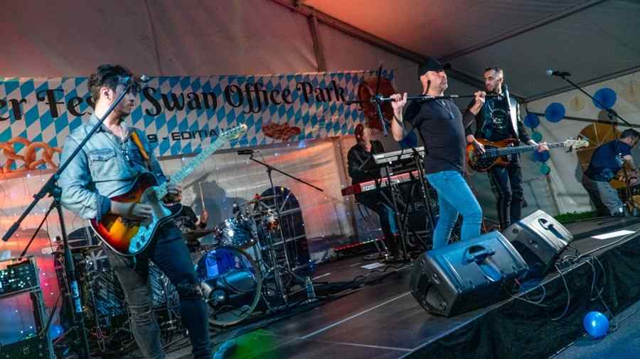 Primul Oktoberfest corporatist în nordul Bucureștiului