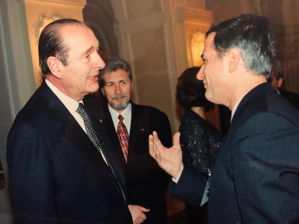 BREAKING NEWS. A murit fostul președinte