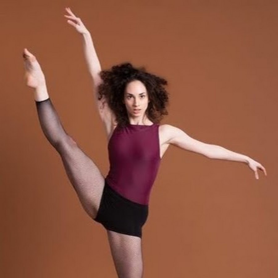 Vanda Ştefănescu și spectacolul inspirat de Revoluţia din ’89