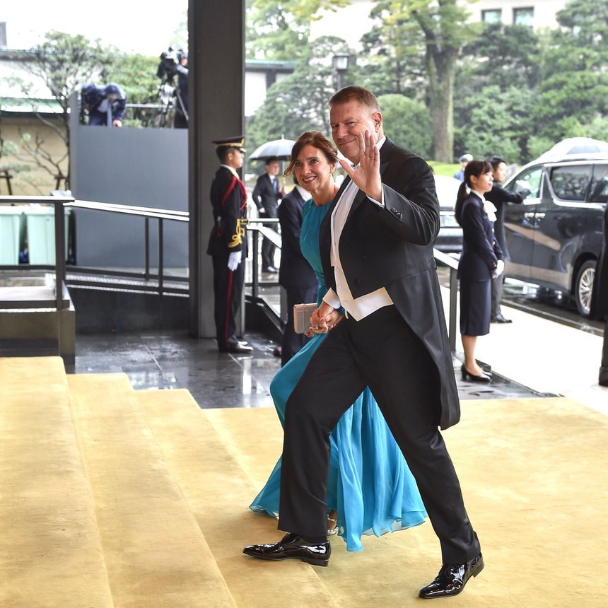 (FOTO/VIDEO) Iohannis a mai făcut rost de o poză