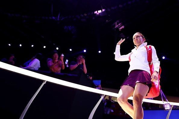 Lovitură de teatru: S-a retras