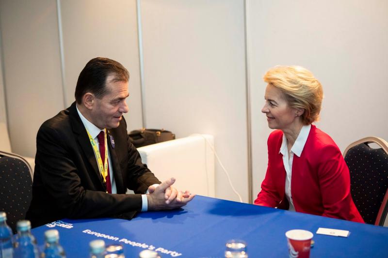 Ce a discutat Orban la Bruxelles