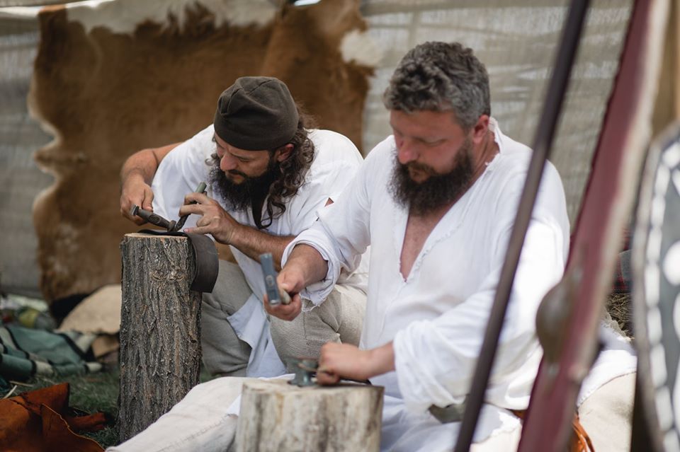 Mă doare despărțirea de tine, Rareș