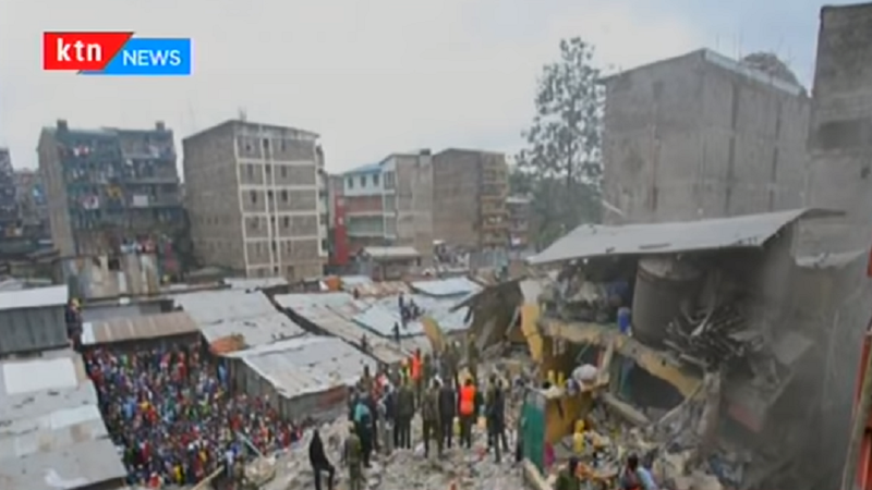 Prăbușirea unei clădiri de șase etaje