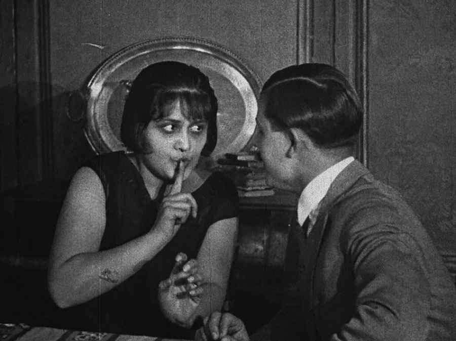 Un film mut românesc deschide „Videogramele unei naţiuni” 