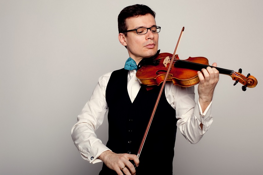 Concert de creatorul muzicii pentru „Omulețul” lui Gopo, cu A. TOMESCU