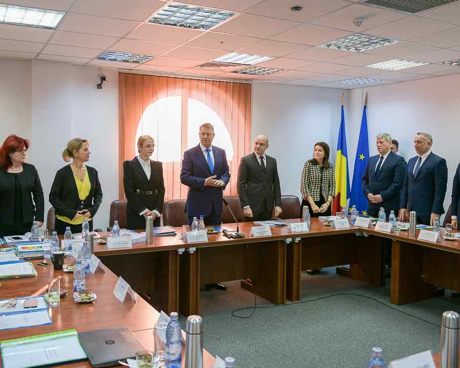 Iohannis, tras de mânecă de CSM