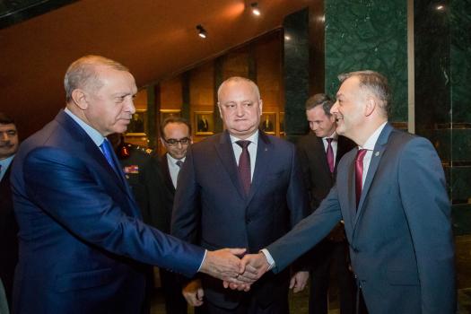 Klaus Iohannis bagă „MCV” pentru Republica Moldova