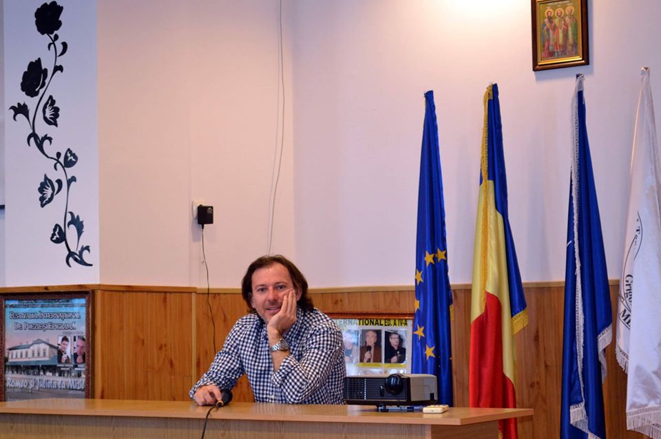 Cîțu se culcă pe o ureche