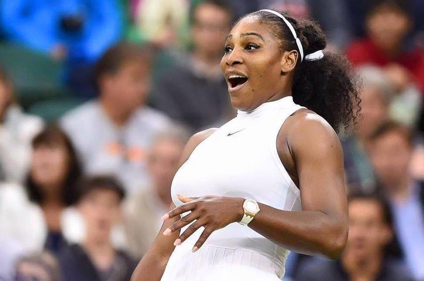 Uau! Serena Williams a căzut pe spate