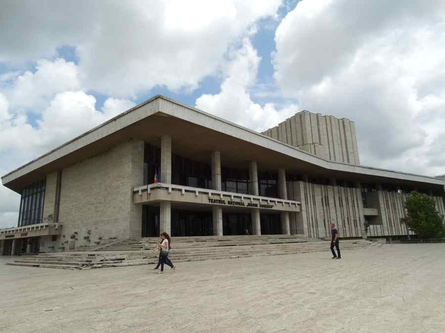 Peste 140 de milioane lei pentru cultura locală. Guvernul dă bani teatrelor din țară
