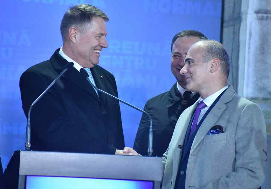 Rareș Bogdan îl gâdilă pe Iohannis