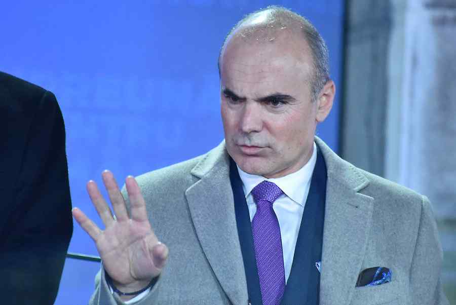 Rareş Bogdan spune că trimite batiste la PSD