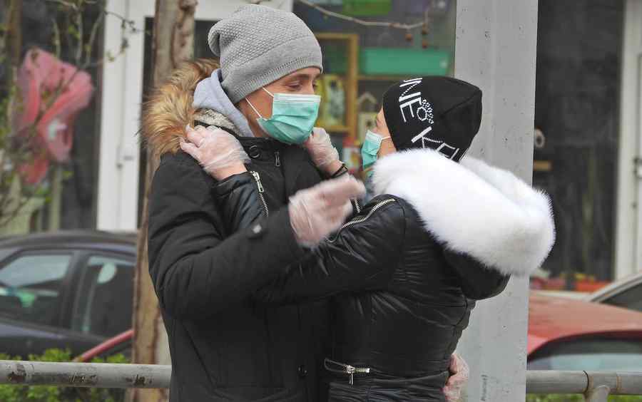 Ochiul căzut pe gînduri