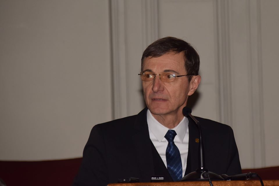 Ziua Academiei, fără porți deschise