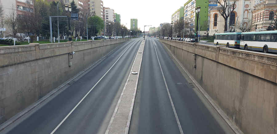 Creatura noastră colectivă tehnologică știe ceea ce noi ignorăm