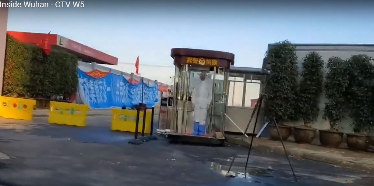 Imaginea „Inside Wuhan“, semnată de un român