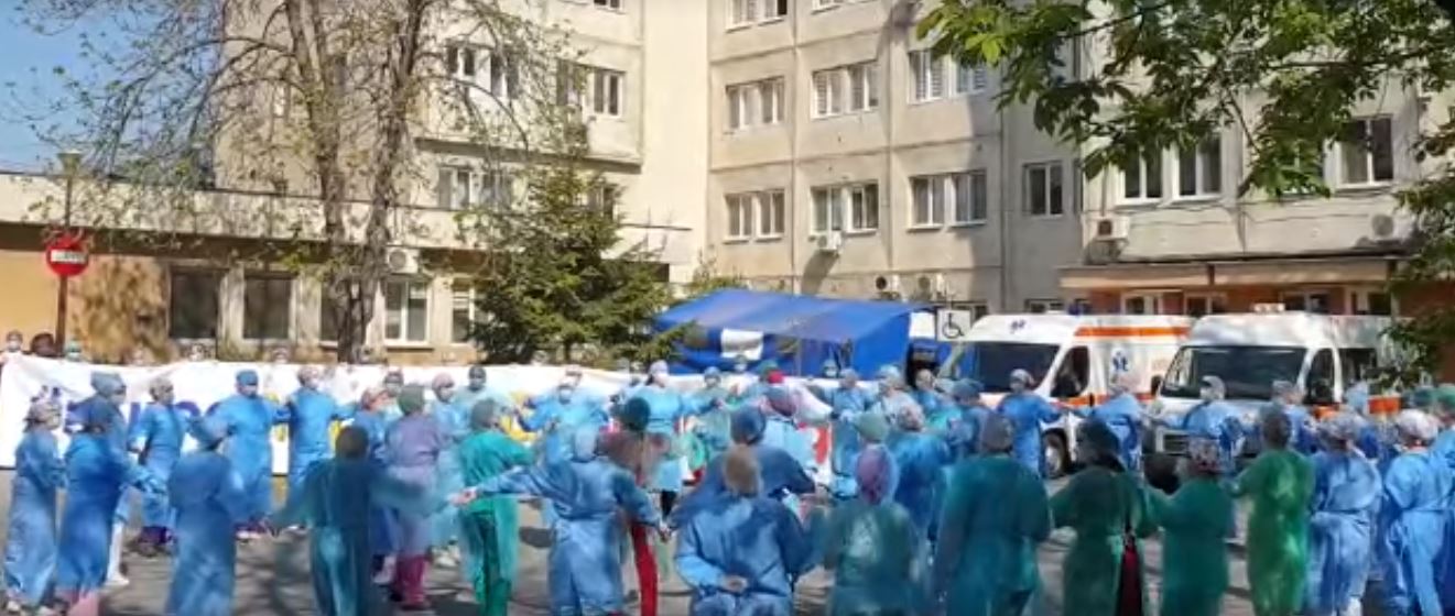 Colapsul administrativ din sănătate, deficitul de cadre ATI şi mâna lungă a mafiei Pharma