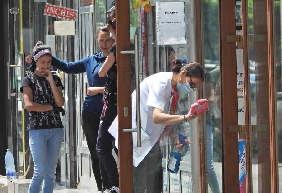 Tăriceanu îi scoate din noua stare: „Nu se impune uniform”