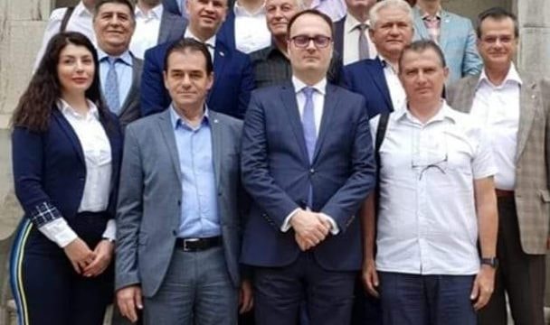 Cumpănașu, război deschis cu Orban