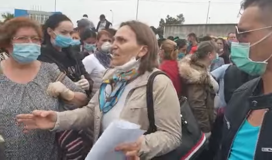 (VIDEO) Noi imagini cu asaltul „diasporezilor” la Vamă