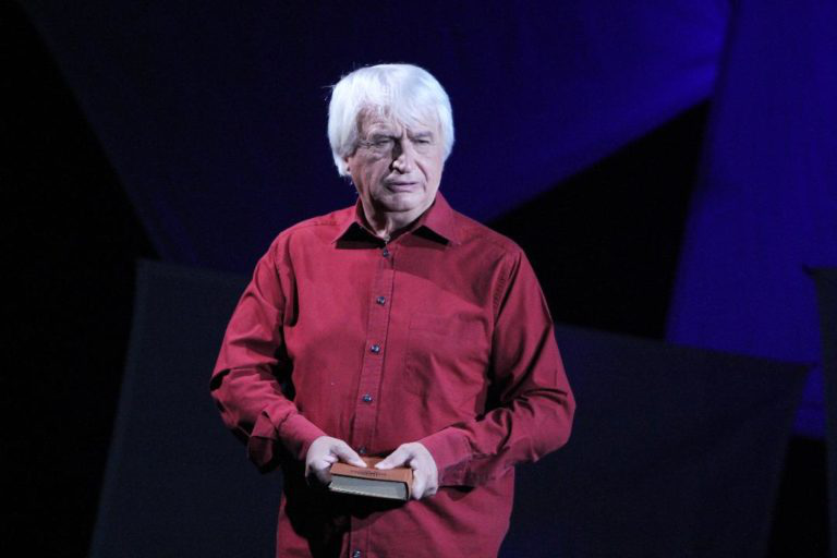 EMIL BOROGHINĂ: „Iubirea de Shakespeare şi Teatrul Poesis”
