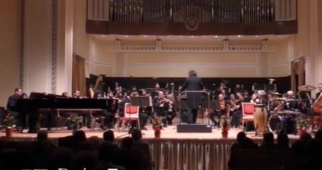 Decizii cu cântec la Filarmonica Arad