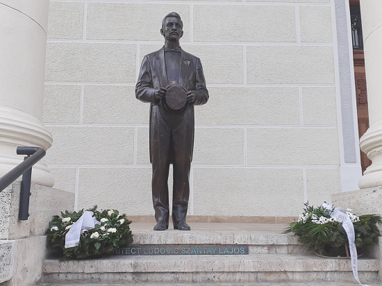 Somnul autorităților naște steme maghiare pe clădiri de patrimoniu (II)