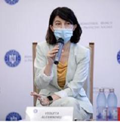 (VIDEO)Violeta Alexandru, conferinţă de presă cu scandal: „E o ticaloșie”