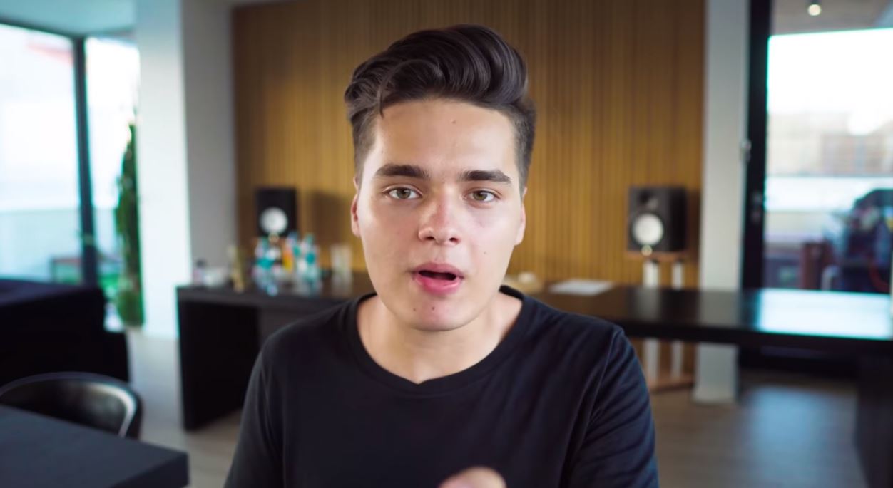 Influencerul Selly, lecție despre votul de duminică