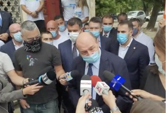 Alt hei-rup pentru Băsescu