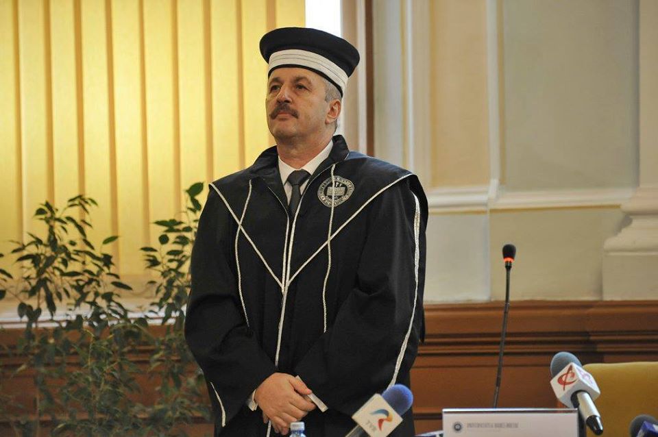 Răspunsul lui Dîncu, întrebat ce-l recomandă pentru Ministerul Apărării