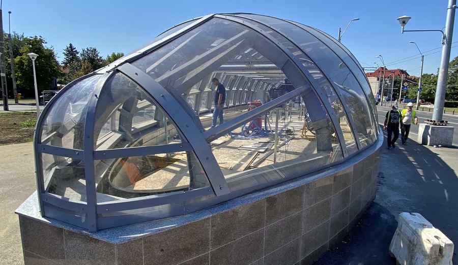 (VIDEO) Alai electoral la inaugurarea metroului din Drumul Taberei