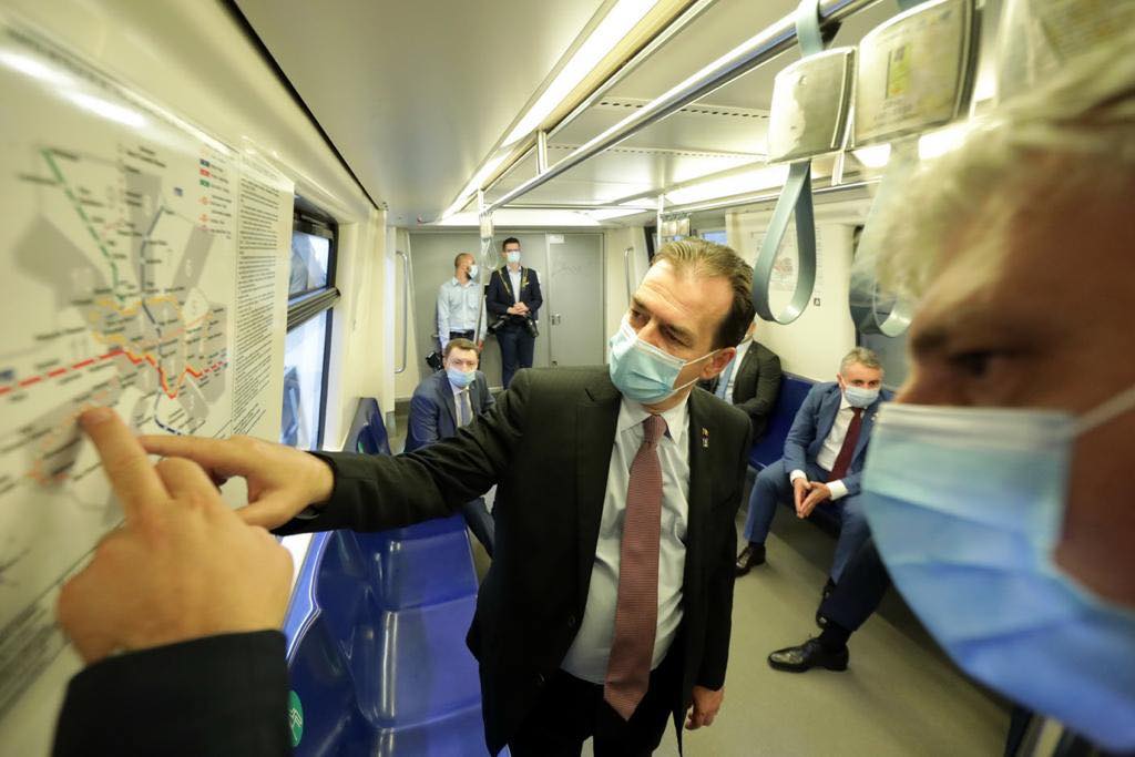 Noica râde de guvernanți: „7 kilometri de metrou. E inadmisibil”