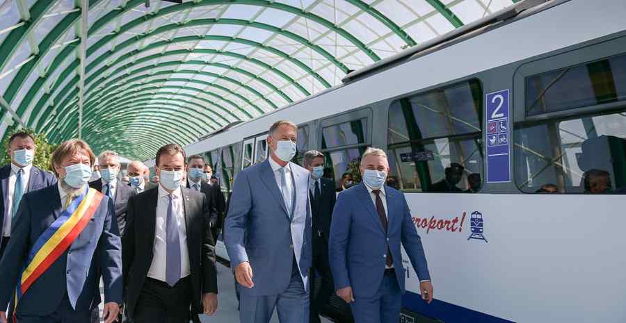 Ciolacu râde de ei: „Trenul l-au inaugurat, dar doar la dus”