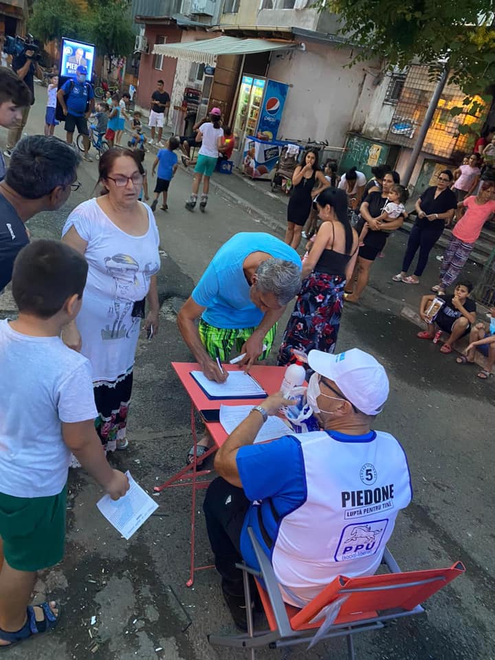 Piedone în acțiune: „Să vă fie rușine!”