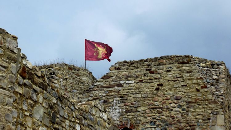 Steagul Moldovei de pe Cetatea Neamț ar putea fi dat jos