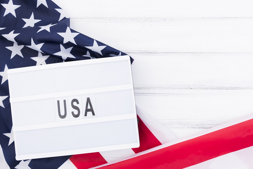 Democraţia pe hârtie a Americii de carton