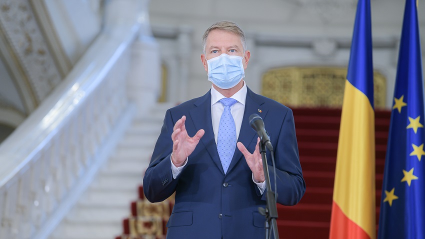 Atenție! Treizeci de miliarde de iluzii!