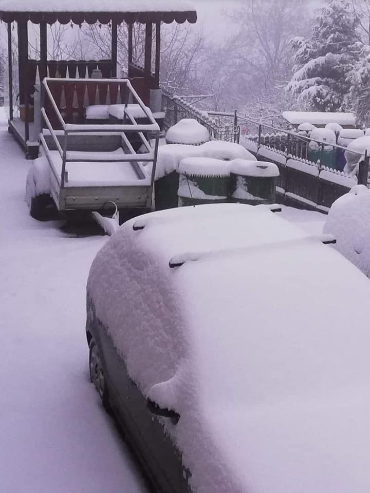 (VIDEO) Vezi imagini cu ninsorile din țară