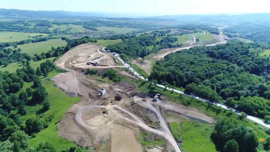 Mai mari problemele decât autostrada!