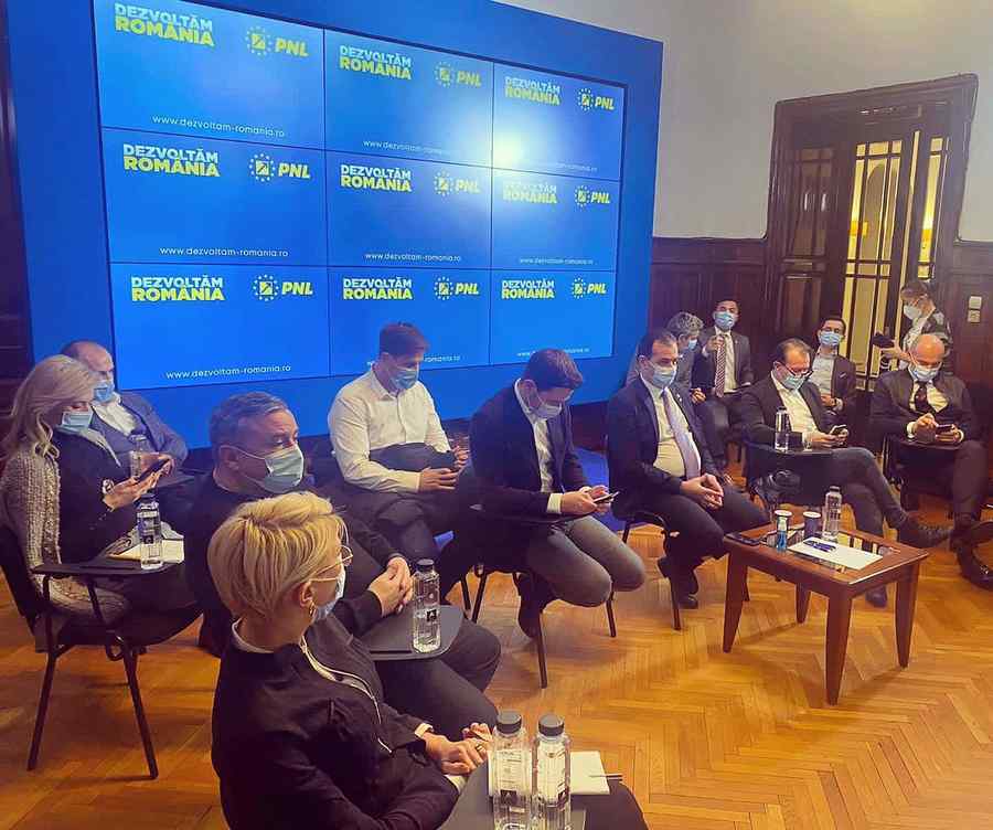 Deputat liberal confirmat cu coronavirus