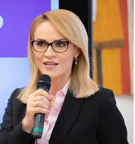 Ce știe Gabriela Firea. Mesaj cu dus-întors