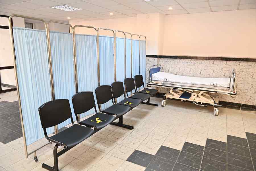 Ce se întâmplă cu centrele de vaccinare din şcoli